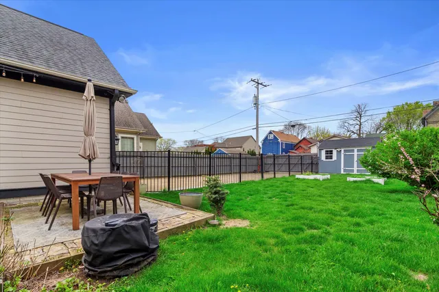 $699,900 | 1821 Vel R. Phillips Avenue, Milwaukee, WI 53212