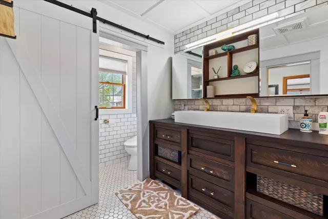 $699,900 | 1821 Vel R. Phillips Avenue, Milwaukee, WI 53212