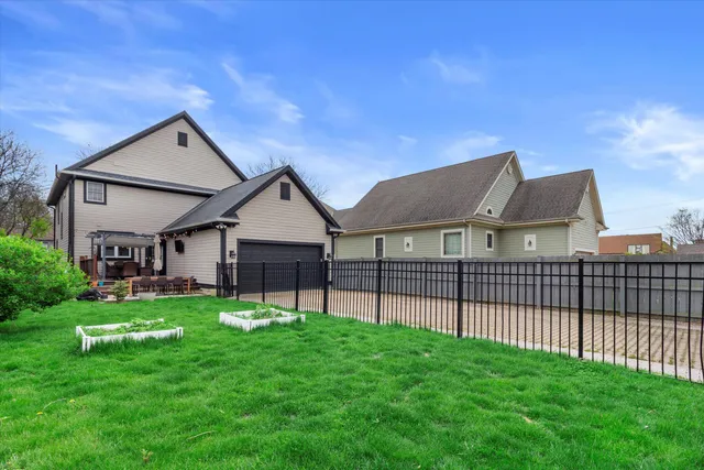 $699,900 | 1821 Vel R. Phillips Avenue, Milwaukee, WI 53212