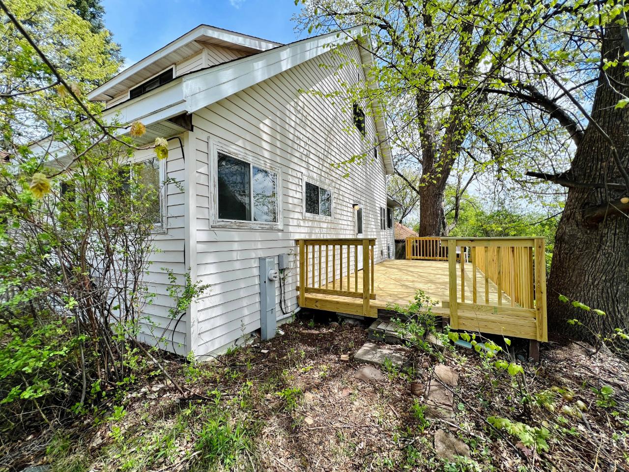 434 Evergreen Court Rhinelander, WI 54501 - Photo 2 of 20 Gallery Image 2