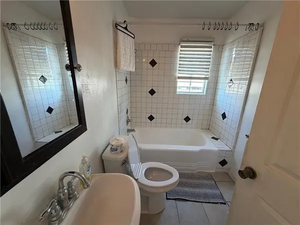 $1,700 | 5905 Lafaye Street, New Orleans, LA 70122