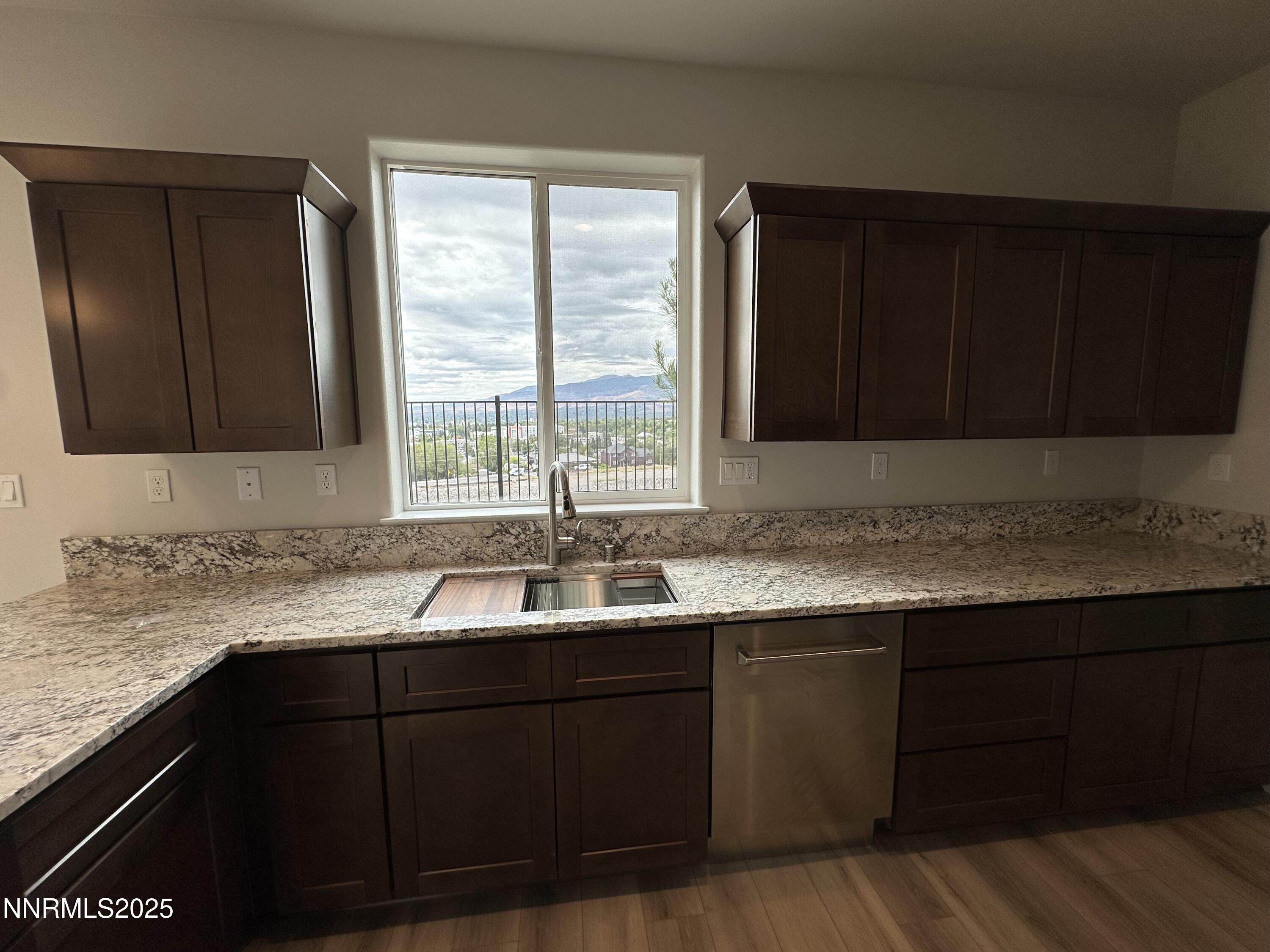 1180 Arrastra Road Reno, NV 89512 - Photo 16 of 48 2025-09-19 11.00.26