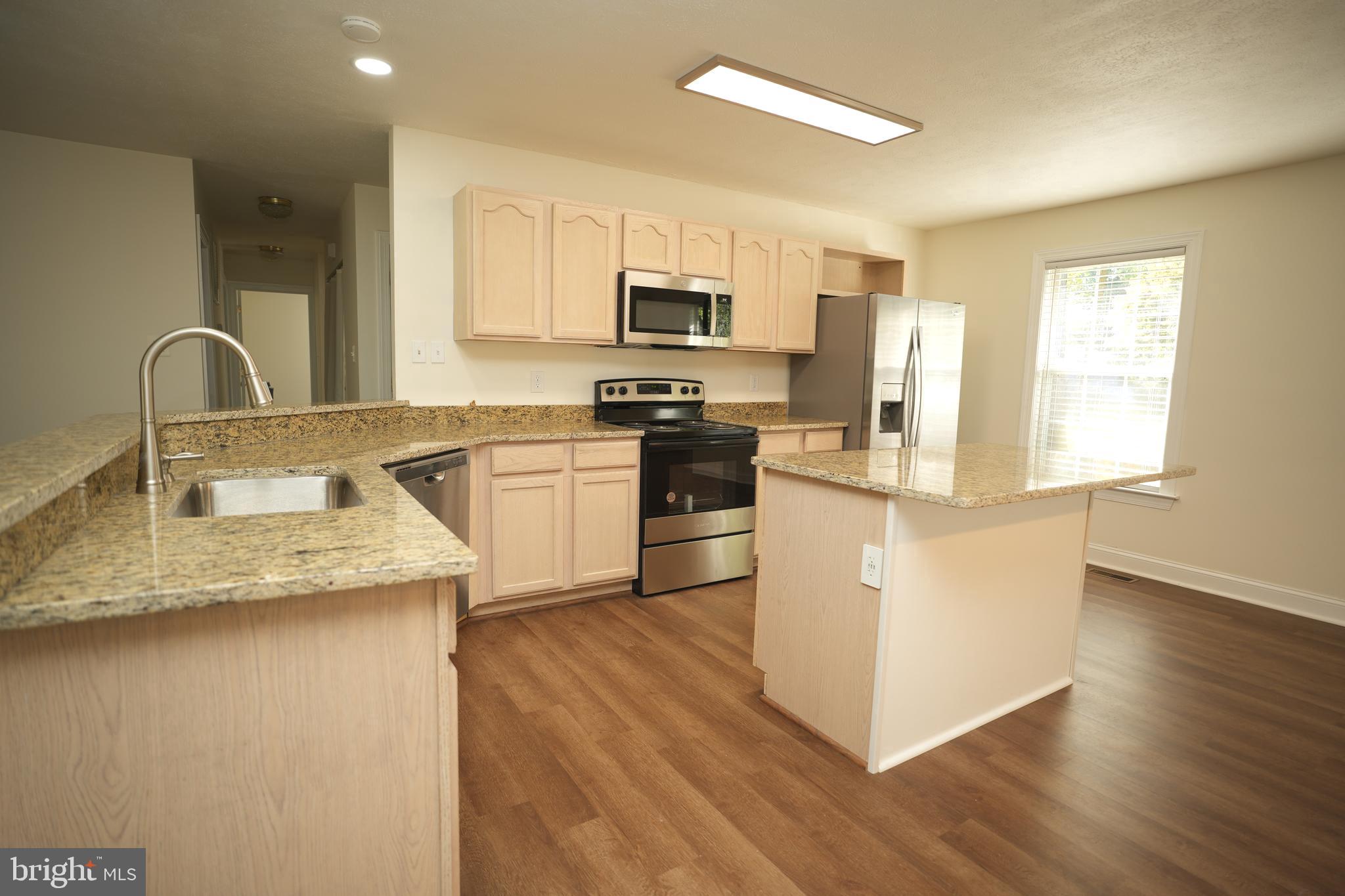 12946 Mohawk Drive Lusby, MD 20657 - Photo 3 of 44