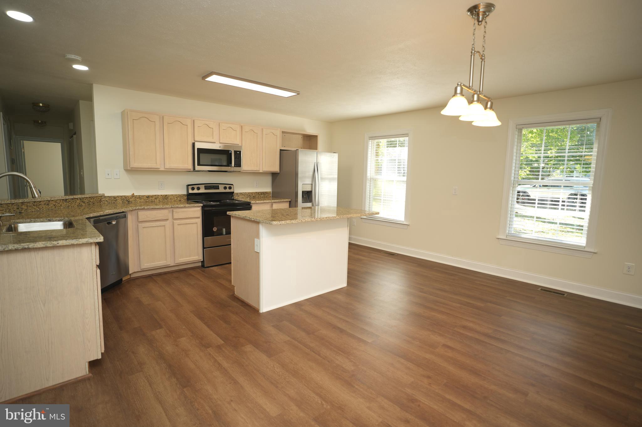 12946 Mohawk Drive Lusby, MD 20657 - Photo 4 of 44