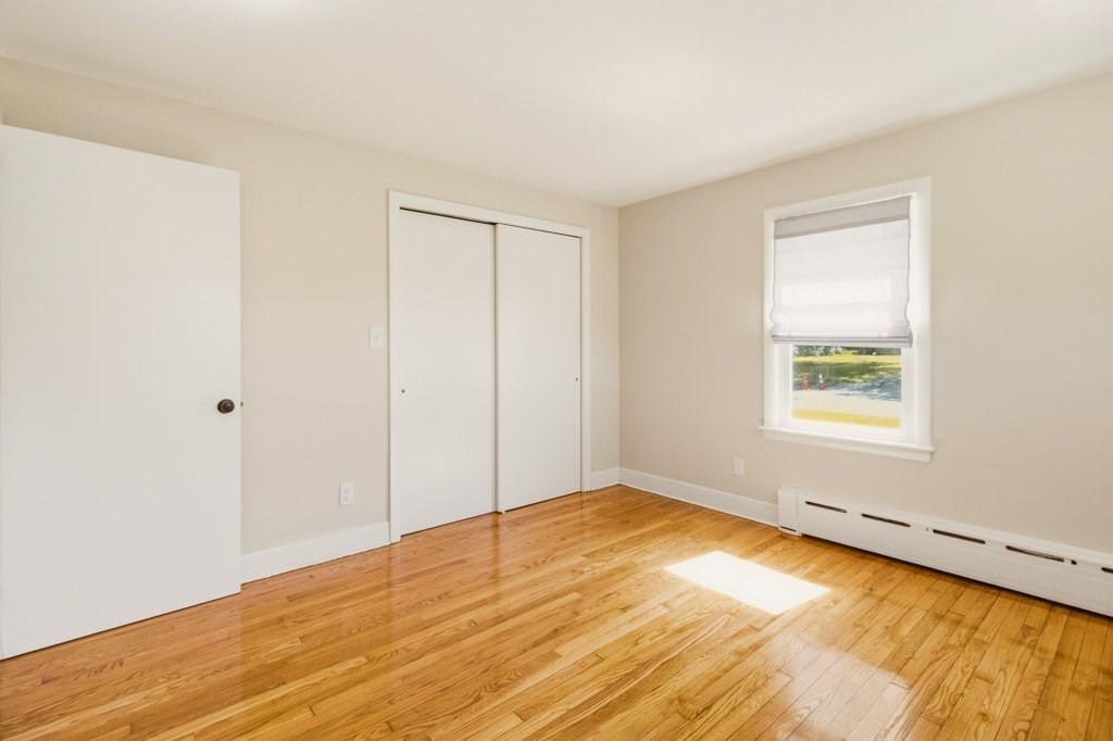 125 Davis Road Westport, MA 02790 - Photo 15 of 41