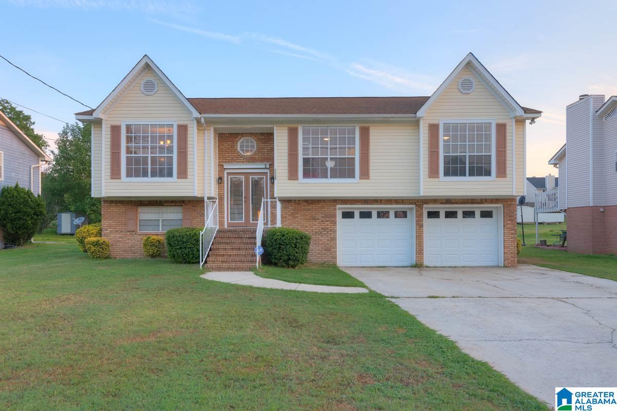 1112 Red Oak Circle Fairfield, AL 35064 - Photo 1 of 20