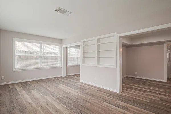 $1,650 | 4509 Larch Lane, Bellaire, TX 77401