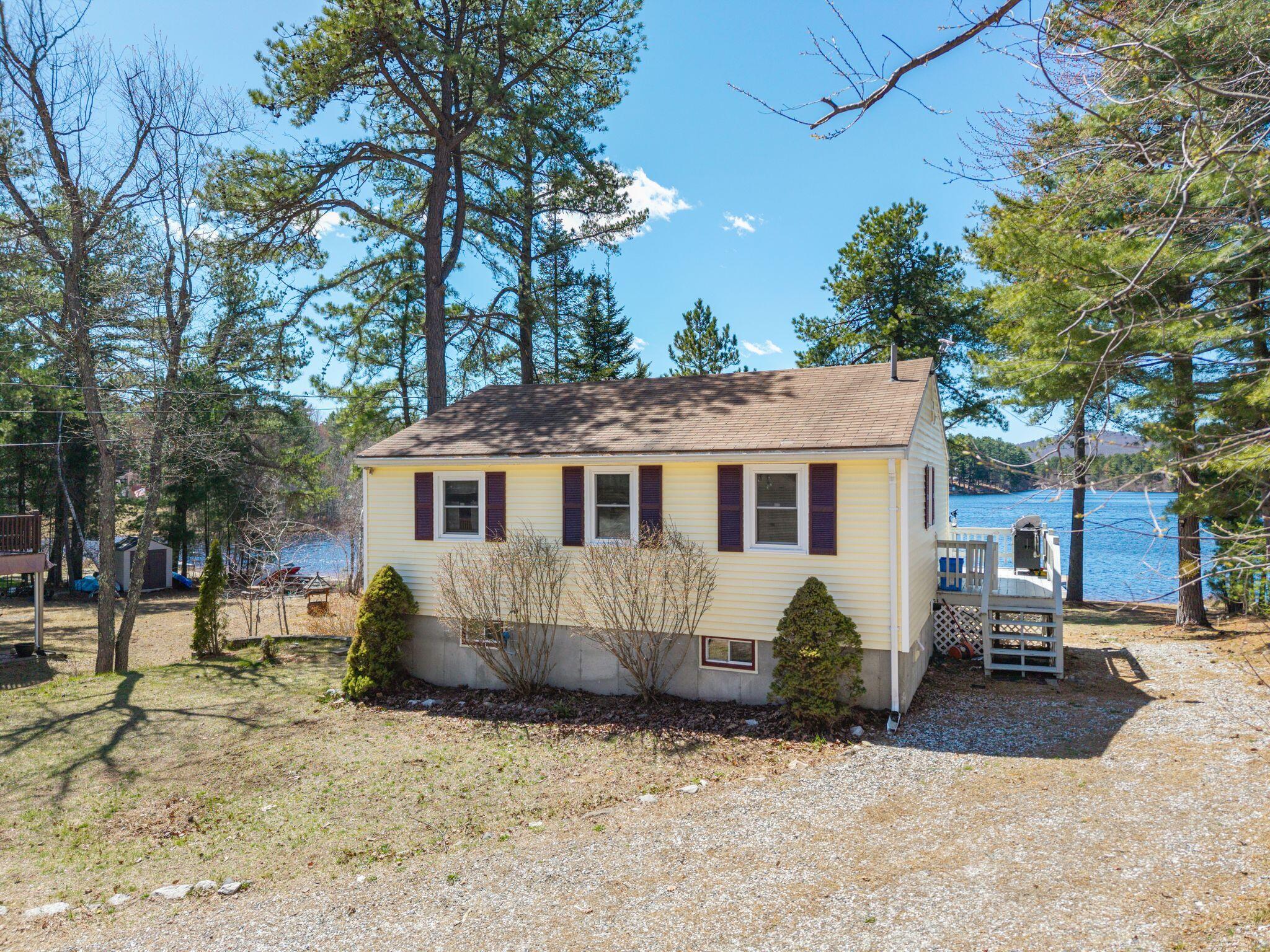 14 Bernier Lane Waterboro, ME 04087 - Photo 2 of 46 14_Bernier_Ln_097
