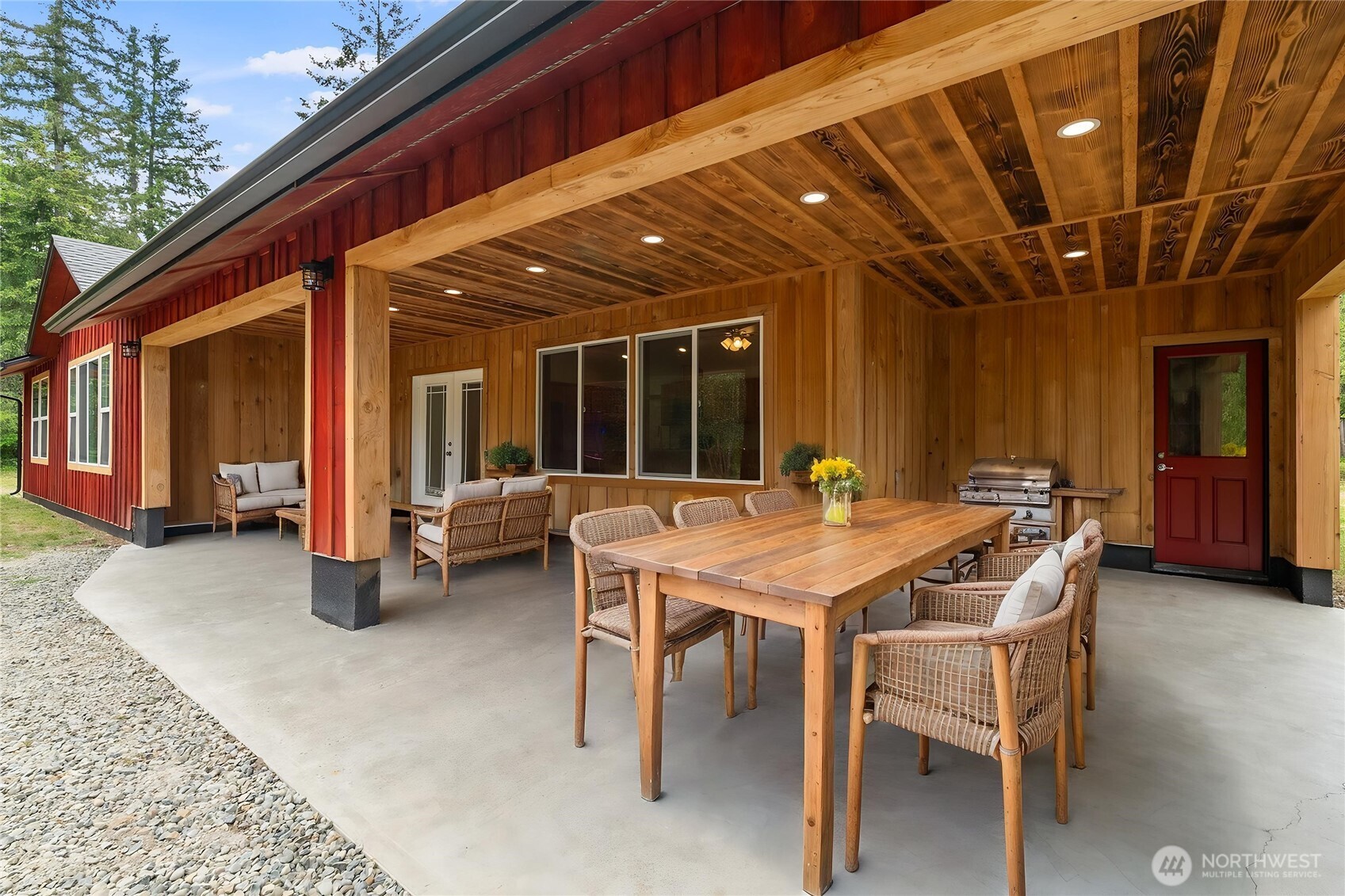 2018 Maple Valley Road Southwest Olympia, WA 98512 - Photo 24 of 40 Gallery Image 24