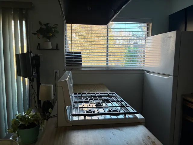 $2,200 | 50 Williamsburg Drive, Unit 50, Springfield, MA 01108