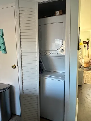 $2,200 | 50 Williamsburg Drive, Unit 50, Springfield, MA 01108