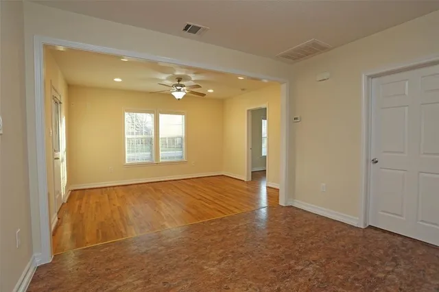 $1,150 | 12010 11th Street, Santa Fe, TX 77510