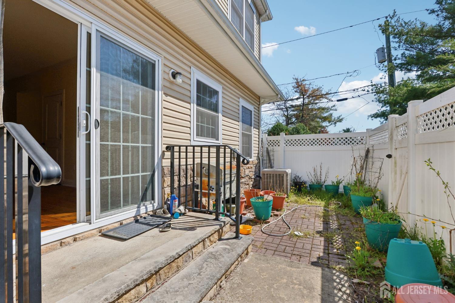 32 Cinder Road, Unit 3 Edison, NJ 08820 - Photo 37 of 39