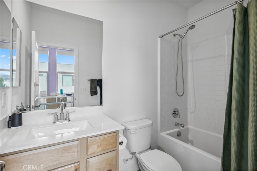 160 Keeper Irvine, CA 92618 - Photo 16 of 29 a bathroom with a sink toilet tub and shower