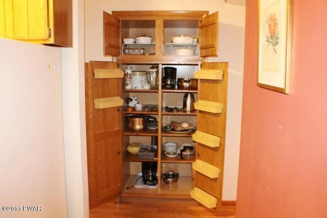120 Ranger Road Greeley, PA 18425 - Photo 7 of 20 19 Kitchen pantry built in