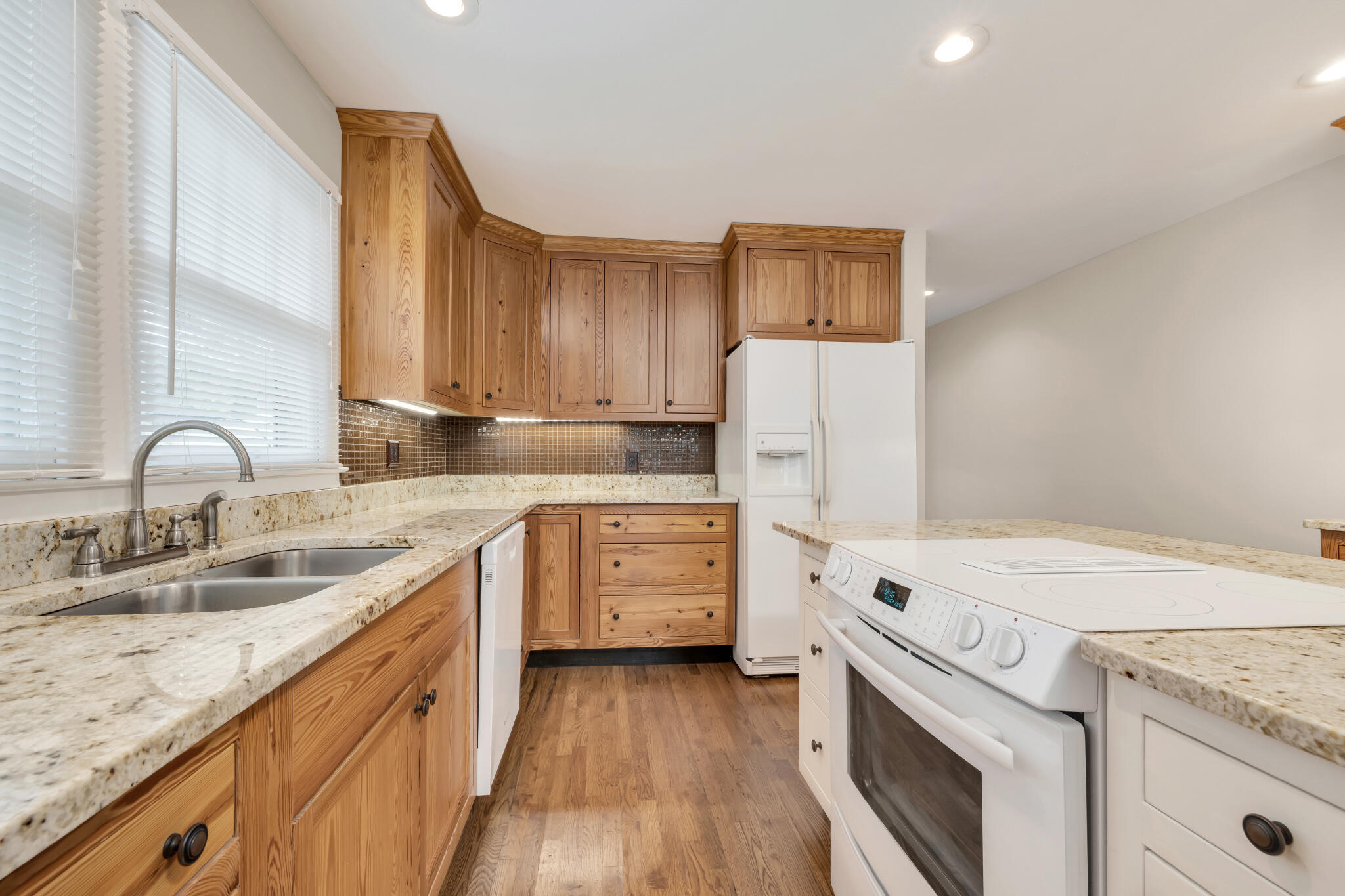 8752 Daisy Dallas Road Hixson, TN 37343 - Photo 20 of 27 4T1A0364