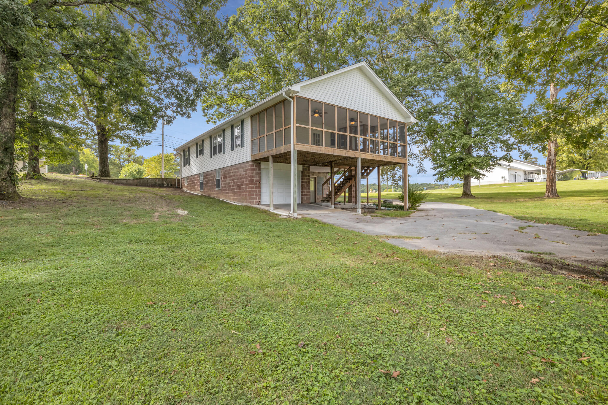 8752 Daisy Dallas Road Hixson, TN 37343 - Photo 10 of 27 4T1A0321