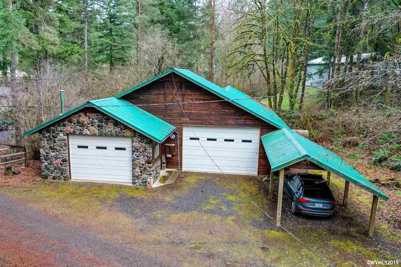 23528 Santiam Way Lyons, OR 97358 - Photo 35 of 41