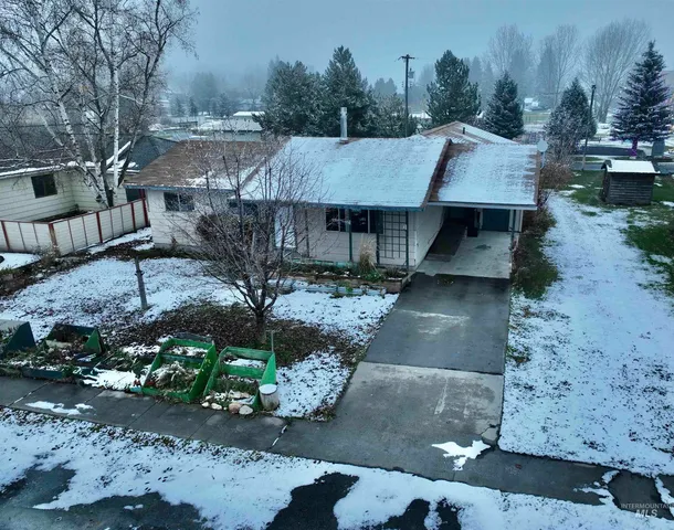 $239,000 | 417 Maple Street, Nezperce, ID 83543