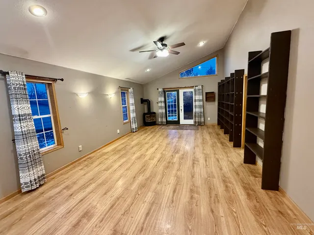 $239,000 | 417 Maple Street, Nezperce, ID 83543