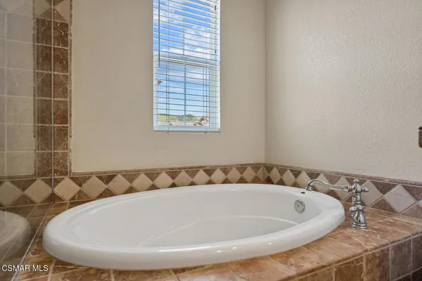 $835,000 | 88 Via Katrina, Newbury Park, CA 91320