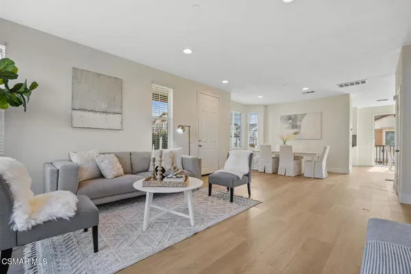 $835,000 | 88 Via Katrina, Newbury Park, CA 91320