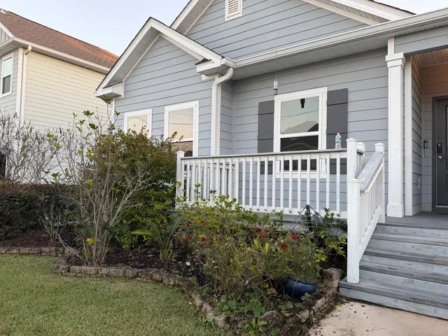 $619,000 | 590 Las Roblas Grande Drive, Santa Rosa Beach, FL 32459