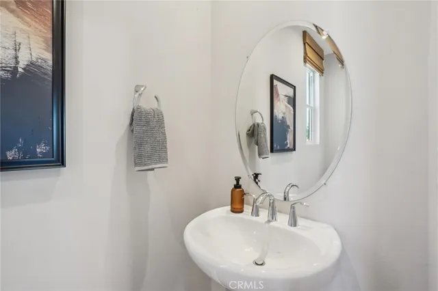 $734,466 | 6346 Moonfire Lane, Fontana, CA 92336