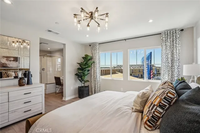 $734,466 | 6346 Moonfire Lane, Fontana, CA 92336