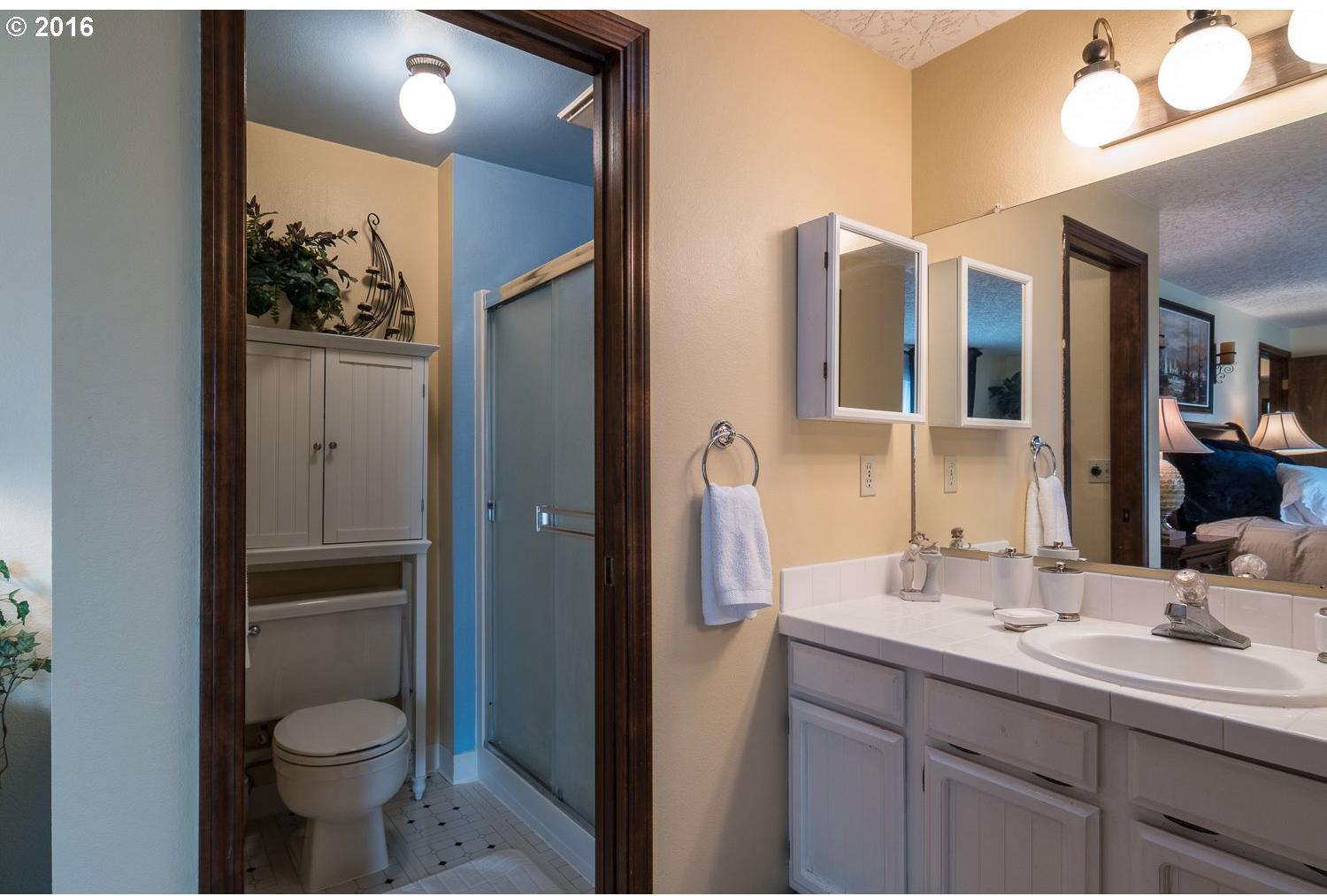 15903 Northeast 29th Avenue Ridgefield, WA 98642 - Photo 13 of 32 Gallery Image 13