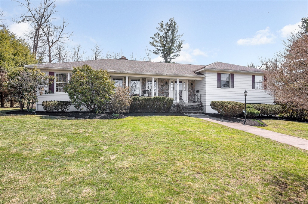 18 Argilla Road Methuen, MA 01844 - Photo 1 of 42