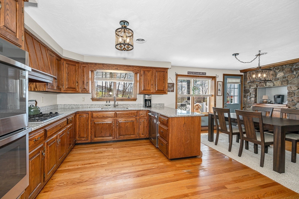 18 Argilla Road Methuen, MA 01844 - Photo 21 of 42