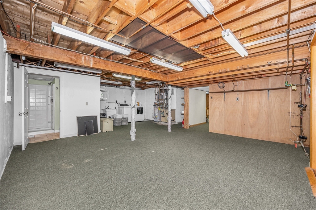 18 Argilla Road Methuen, MA 01844 - Photo 39 of 42