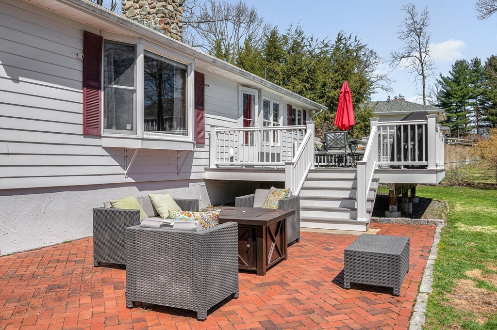 18 Argilla Road Methuen, MA 01844 - Photo 9 of 42