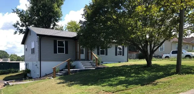 $1,600 | 208 Franklin Park, Winchester, TN 37398