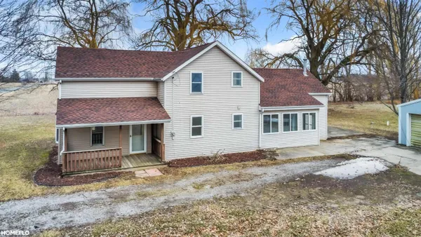 $227,400 | 2818 East Brooks Road, Midland, MI 48640