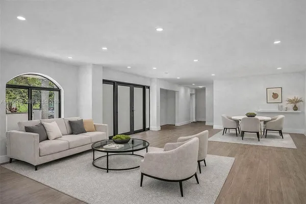 $1,285,000 | 17050 Southwest 83rd Avenue, Palmetto Bay, FL 33157