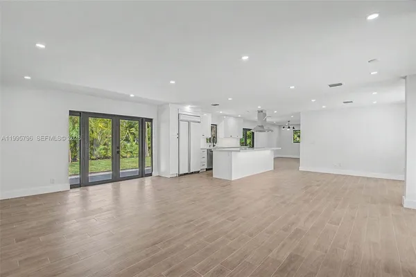 $1,285,000 | 17050 Southwest 83rd Avenue, Palmetto Bay, FL 33157