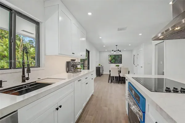 $1,285,000 | 17050 Southwest 83rd Avenue, Palmetto Bay, FL 33157