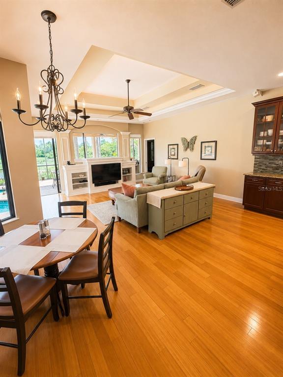6828 Honeysuckle Trail Lakewood Ranch, FL 34202 - Photo 12 of 25