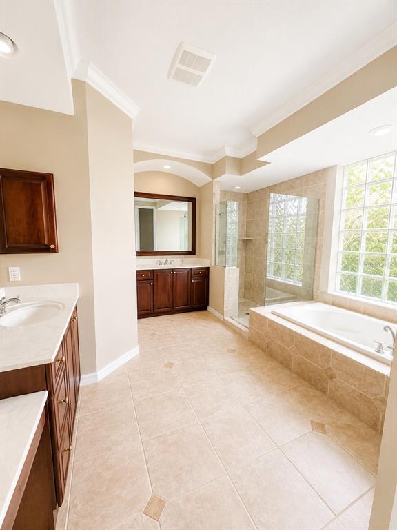 6828 Honeysuckle Trail Lakewood Ranch, FL 34202 - Photo 15 of 25