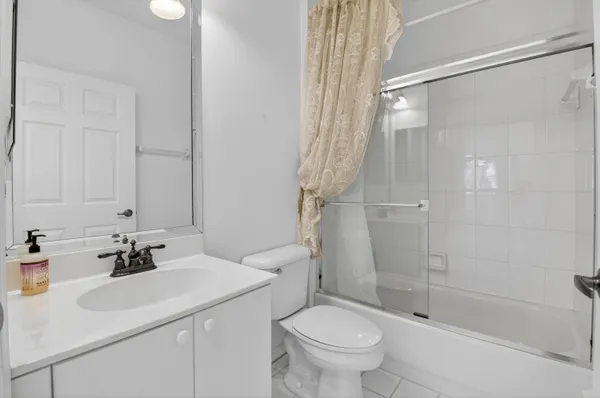 $325,000 | 7978 Laina Lane, Unit 3, Boynton Beach, FL 33437