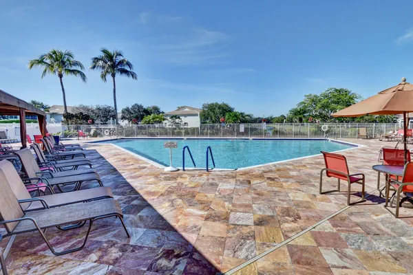 $325,000 | 7978 Laina Lane, Unit 3, Boynton Beach, FL 33437