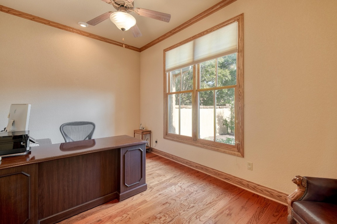 205 Flint Ridge Trail Georgetown, TX 78628 - Photo 18 of 40 a living room with furniture and a window