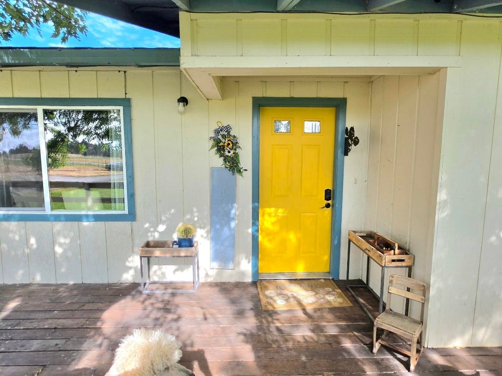 521 Holcomb Road Montague, CA 96064 - Photo 6 of 45 Gallery Image 6