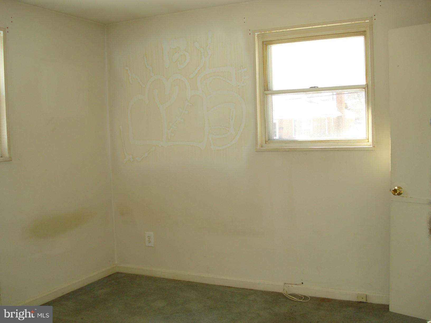 3525 Harrell Street Silver Spring, MD 20906 - Photo 8 of 24 a small space with a window
