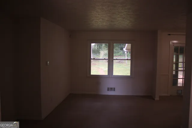 $299,900 | 5 Circle Drive, Hampton, GA 30228