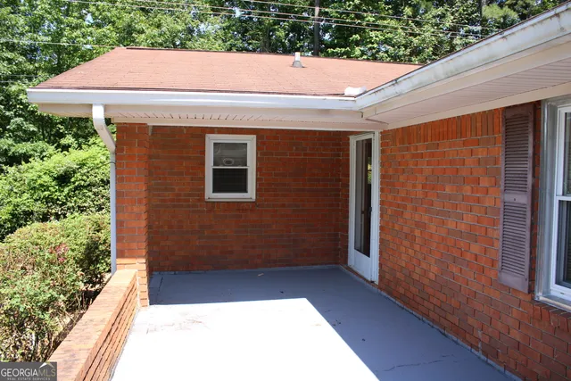 $299,900 | 5 Circle Drive, Hampton, GA 30228