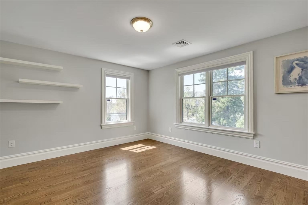 311 Concord Avenue Lexington, MA 02421 - Photo 24 of 28