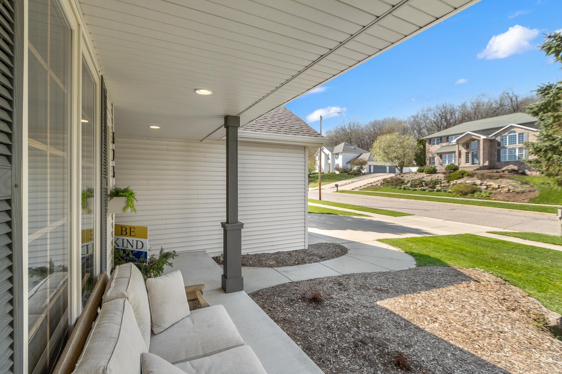 625 Bascom Hill Drive Baraboo, WI 53913 - Photo 5 of 48